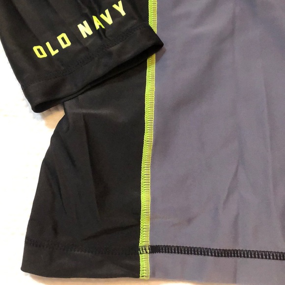 Old Navy Rashguard XL - Picture 2 of 5